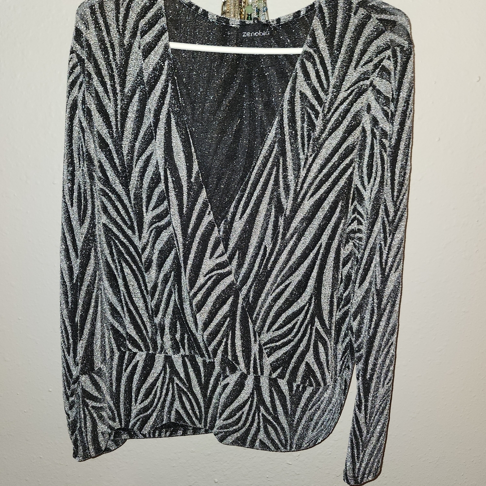 Zenobia Black and Silver Zebra Pattern Top